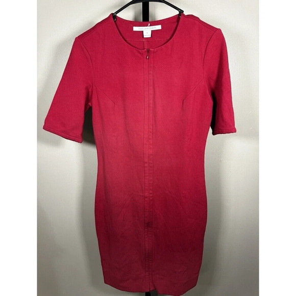 Diane Von Furstenberg Saturn Front Zipper Red Dress size 10 short sleeve - Picture 1 of 6